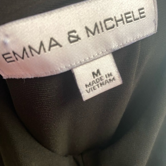 NWOT EMMA & MICHELLE BLACK JUMPSUIT SIZE M - Picture 3 of 9
